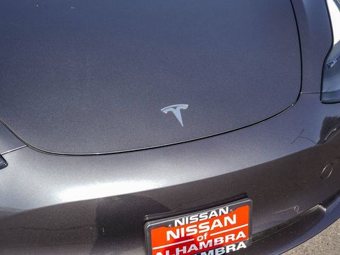 Used 2021 Tesla Model 3 Standard Range Plus RWD image 6