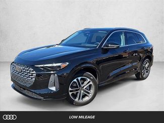 Certified 2025 Audi Q5 Premium w/ Convenience Package video 1