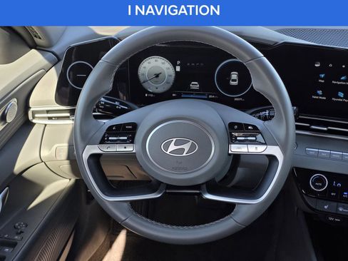 Certified 2025 Hyundai Elantra SEL image 24