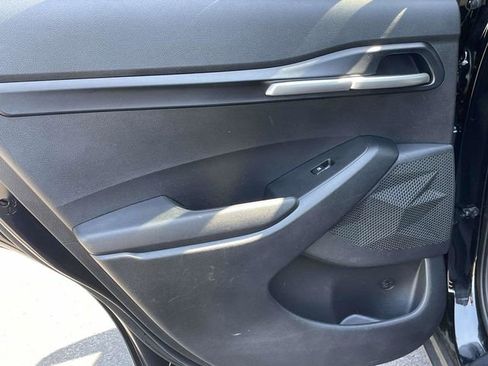 Used 2023 Kia Seltos LX image 20