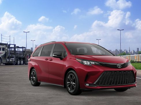 New 2026 Toyota Sienna XSE AWD/4WD image 15