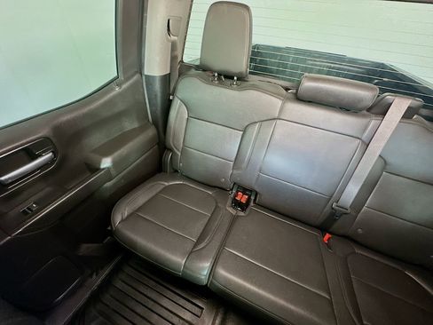 Used 2021 GMC Sierra 1500 4x4 Crew Cab w/ Sierra Value Package image 12