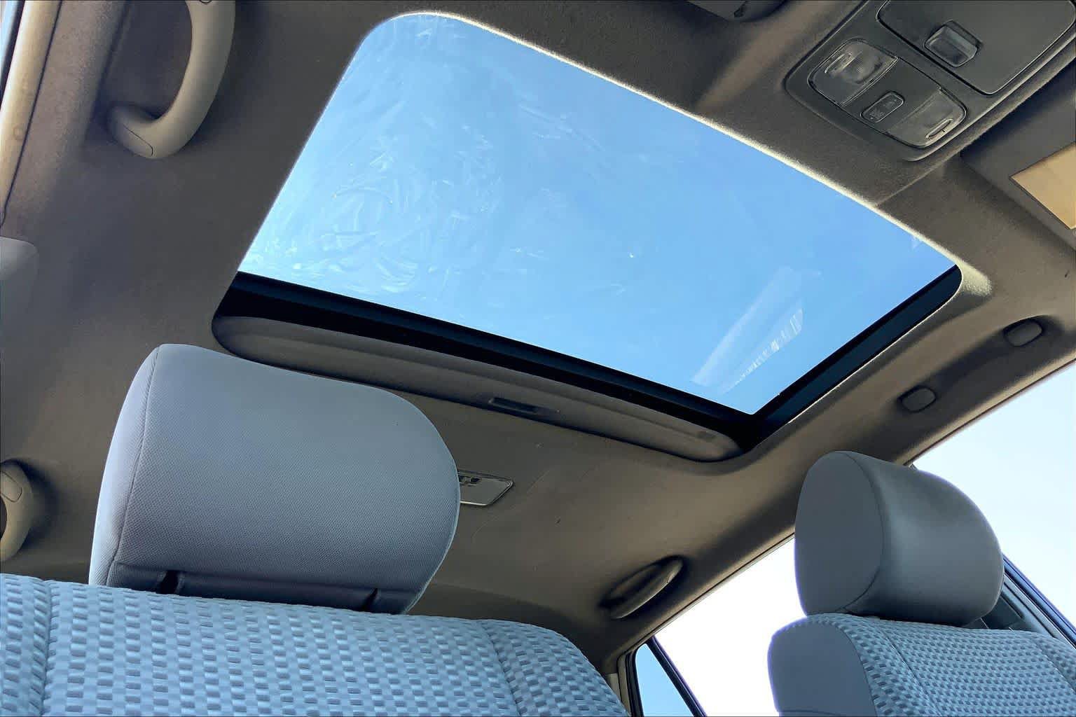 Used 2008 Toyota 4Runner SR5 RWD image 13