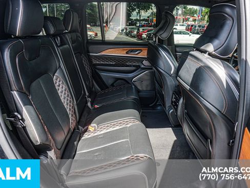 Used 2022 Jeep Grand Cherokee Summit AWD/4WD image 24