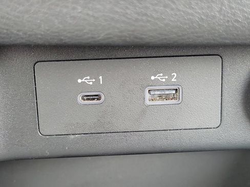 Certified 2023 Nissan Rogue SV w/ SV Premium B Package FWD image 37