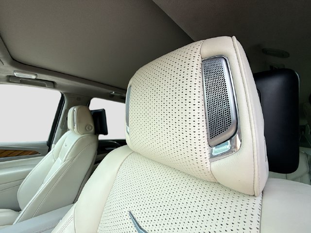 Used 2024 Cadillac Escalade Sport Platinum AWD/4WD image 31