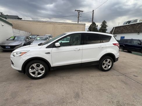 Used 2015 Ford Escape SE AWD/4WD image 21
