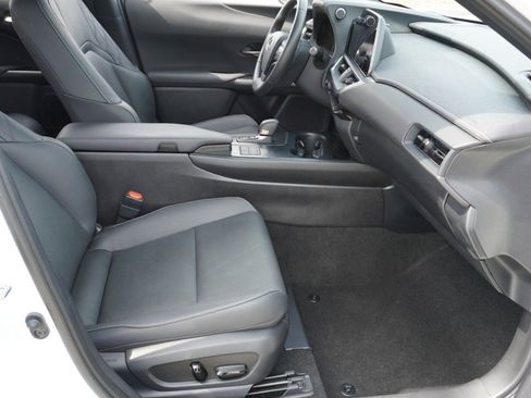 Certified 2025 Lexus UX 300h UX 300h Premium w/ Accessory Package (Z1) image 13