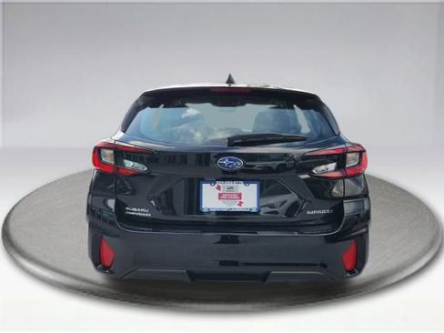 Used 2025 Subaru Impreza 2.0i image 11