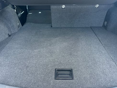 Used 2025 Lexus UX 300h FWD image 12