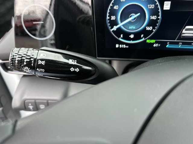 New 2026 Hyundai Elantra SEL FWD image 33