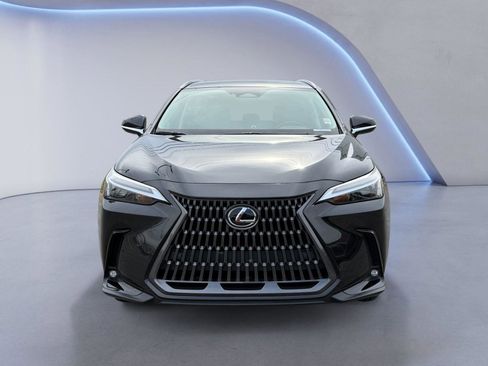 Used 2025 Lexus NX 250 FWD w/ Accessory Package (2T) image 8