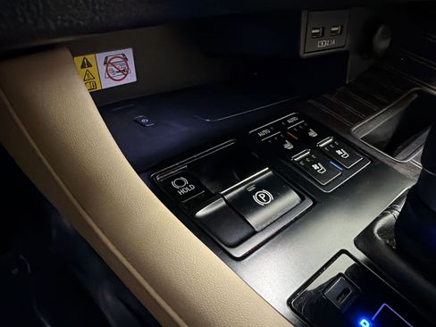 Certified 2021 Lexus RX 350L Luxury w/ Accessory Package FWD image 36