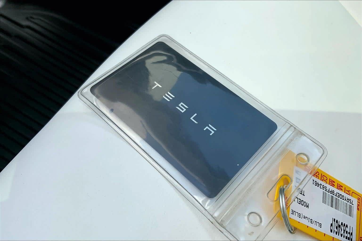 Used 2023 Tesla Model Y Long Range AWD/4WD image 19