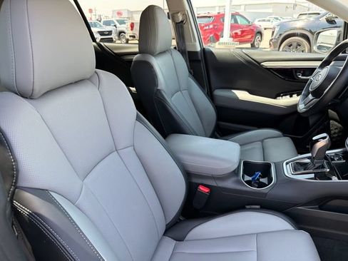 Certified 2025 Subaru Outback Limited AWD/4WD image 25