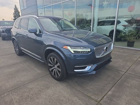 Used 2020 Volvo XC90 T8 Inscription image 3