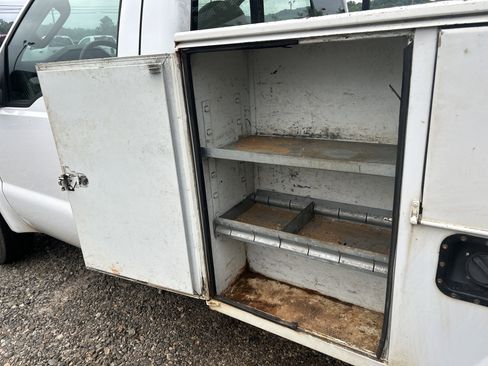 Used 2008 Ford F250 XL RWD image 12