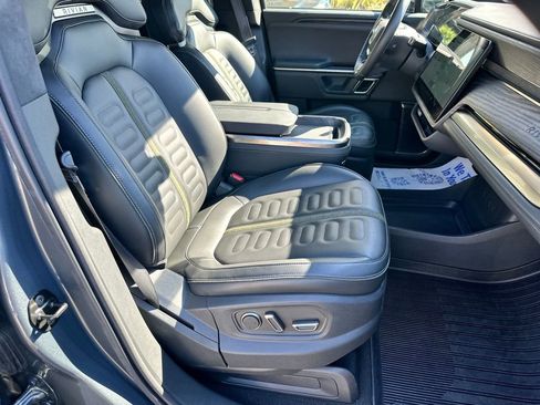 Used 2024 Rivian R1T Adventure image 14