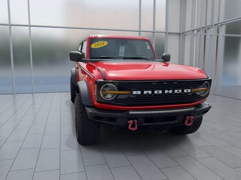 Used 2021 Ford Bronco Big Bend w/ Sasquatch Package AWD/4WD image 4