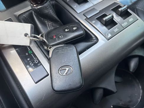 Used 2018 Lexus GX 460 Luxury w/ Preferred Accessory Package AWD/4WD image 12