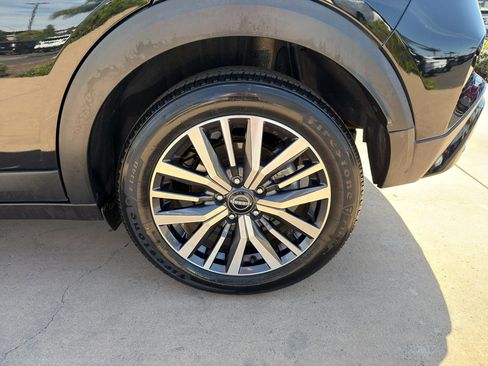 Used 2024 Nissan Kicks SR image 6