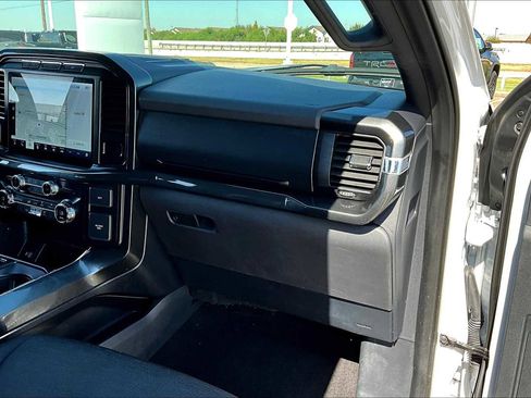 Used 2021 Ford F150 XLT w/ Equipment Group 302A High image 19