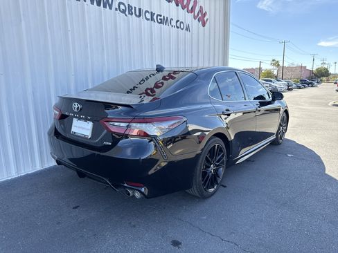 Used 2022 Toyota Camry XSE image 32