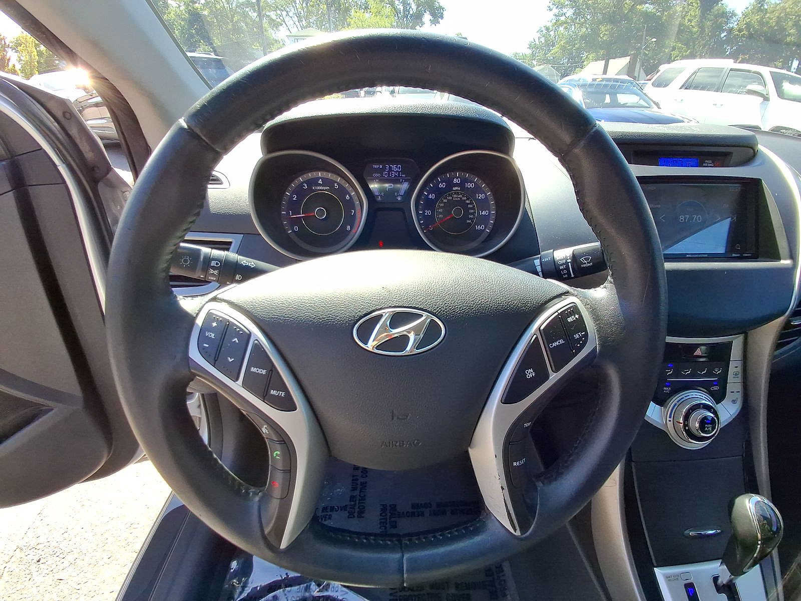 Used 2012 Hyundai Elantra Limited FWD image 22
