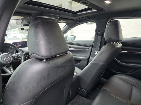 Used 2024 MAZDA MAZDA3 Hatchback w/Premium Plus Pkg image 32