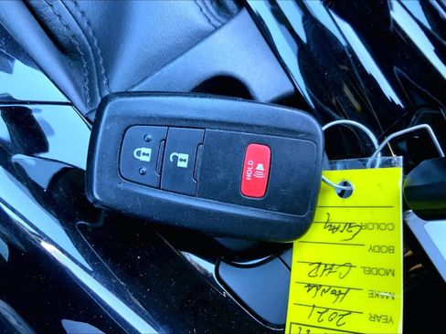 Used 2021 Toyota C-HR XLE image 13