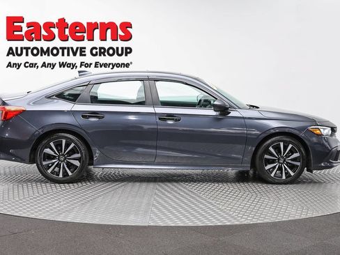 Used 2024 Honda Civic EX image 4