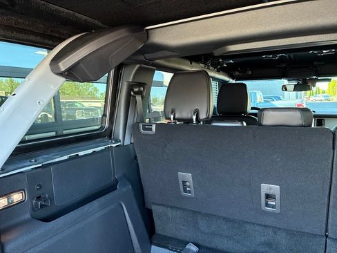Used 2026 Ford Bronco Outer Banks w/ Sasquatch Package AWD/4WD image 33