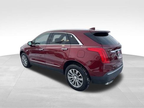 Used 2017 Cadillac XT5 Luxury w/ Driver Awareness Package image 7