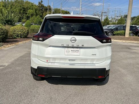 New 2026 Nissan Rogue SV AWD/4WD image 6