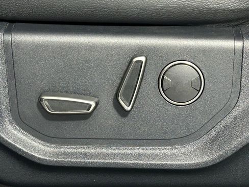 Used 2020 Ford F150 Raptor w/ Equipment Group 802A Luxury image 37