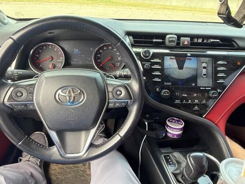 Used 2018 Toyota Camry XSE w/ Driver Assist Package FWD image 8
