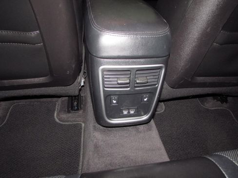 Used 2018 Chrysler 300 C w/ Sun, Sound & Nav Package image 24