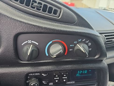 Used 1996 Chevrolet Camaro Z28 RWD image 13