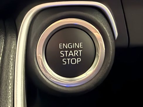Used 2024 Toyota Grand Highlander AWD image 24