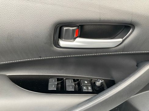 Certified 2024 Toyota Corolla SE FWD image 11