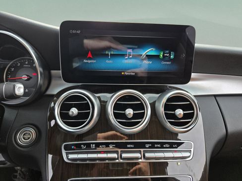 Used 2020 Mercedes-Benz C 300 4MATIC Coupe image 18