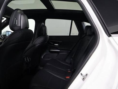 New 2026 Mercedes-Benz GLC 300 image 7