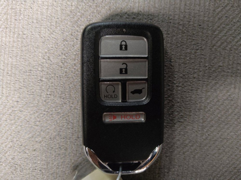 Used 2021 Honda Pilot EX image 32
