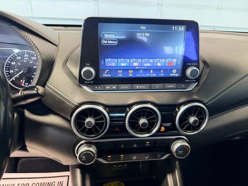 Used 2022 Nissan Sentra SV FWD image 10