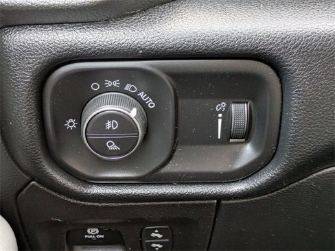 Used 2022 RAM 1500 Big Horn image 26