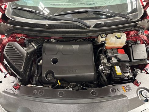 Used 2023 Buick Enclave Essence image 40