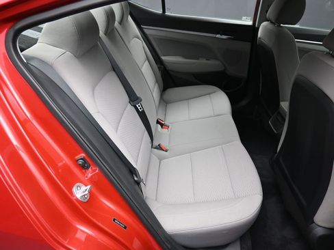 Used 2020 Hyundai Elantra Value Edition image 24