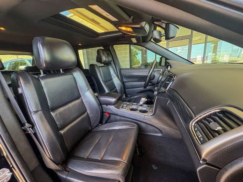 Used 2021 Jeep Grand Cherokee Limited AWD/4WD image 28