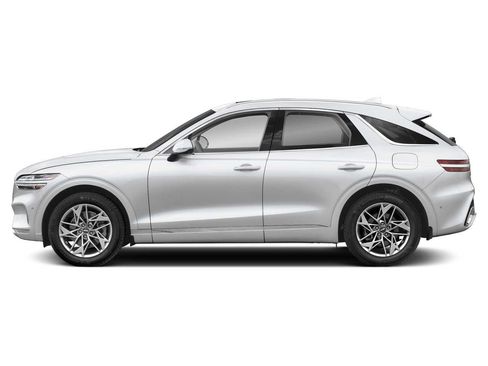 Used 2025 Genesis GV70 2.5T w/ Select Package AWD/4WD image 3