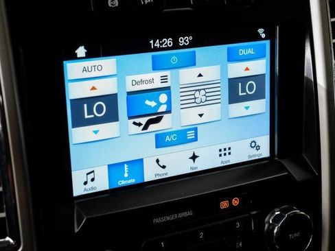 Used 2017 Ford F250 Lariat w/ Lariat Value Package AWD/4WD image 30